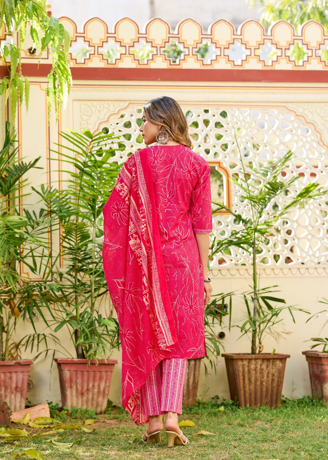 Gulab Gulzar Kurti Set (3-Piece)