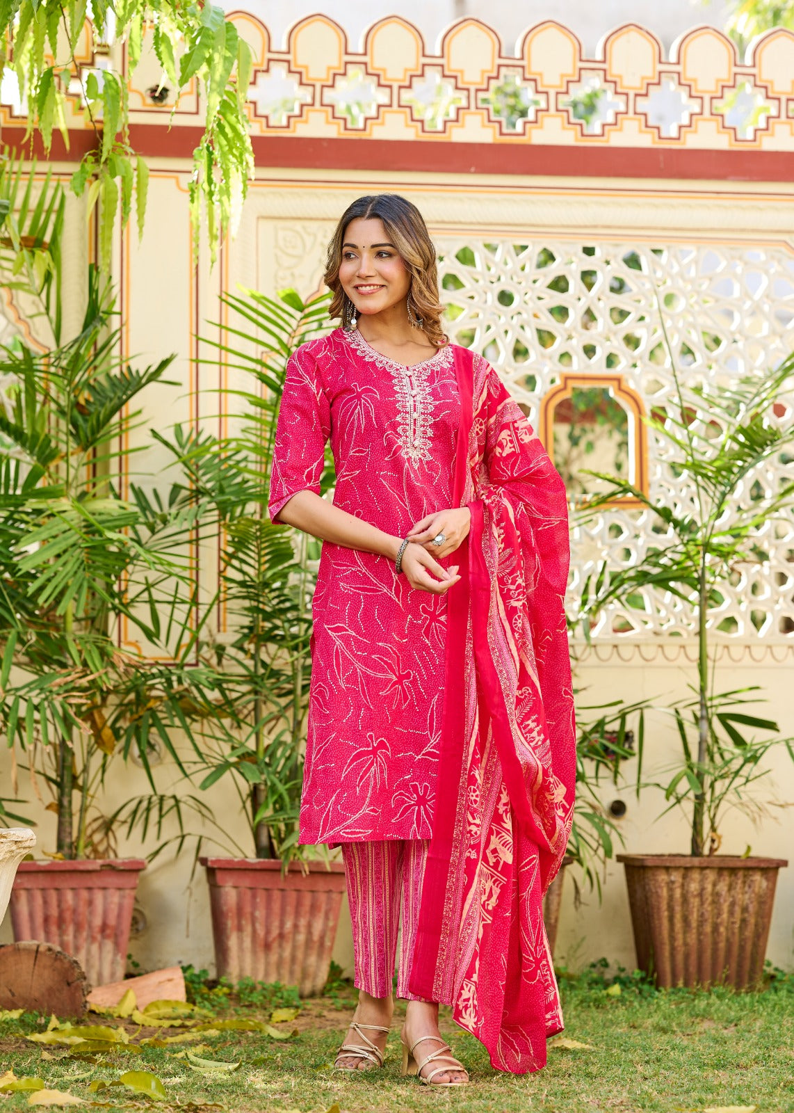 Gulab Gulzar Kurti Set (3-Piece)