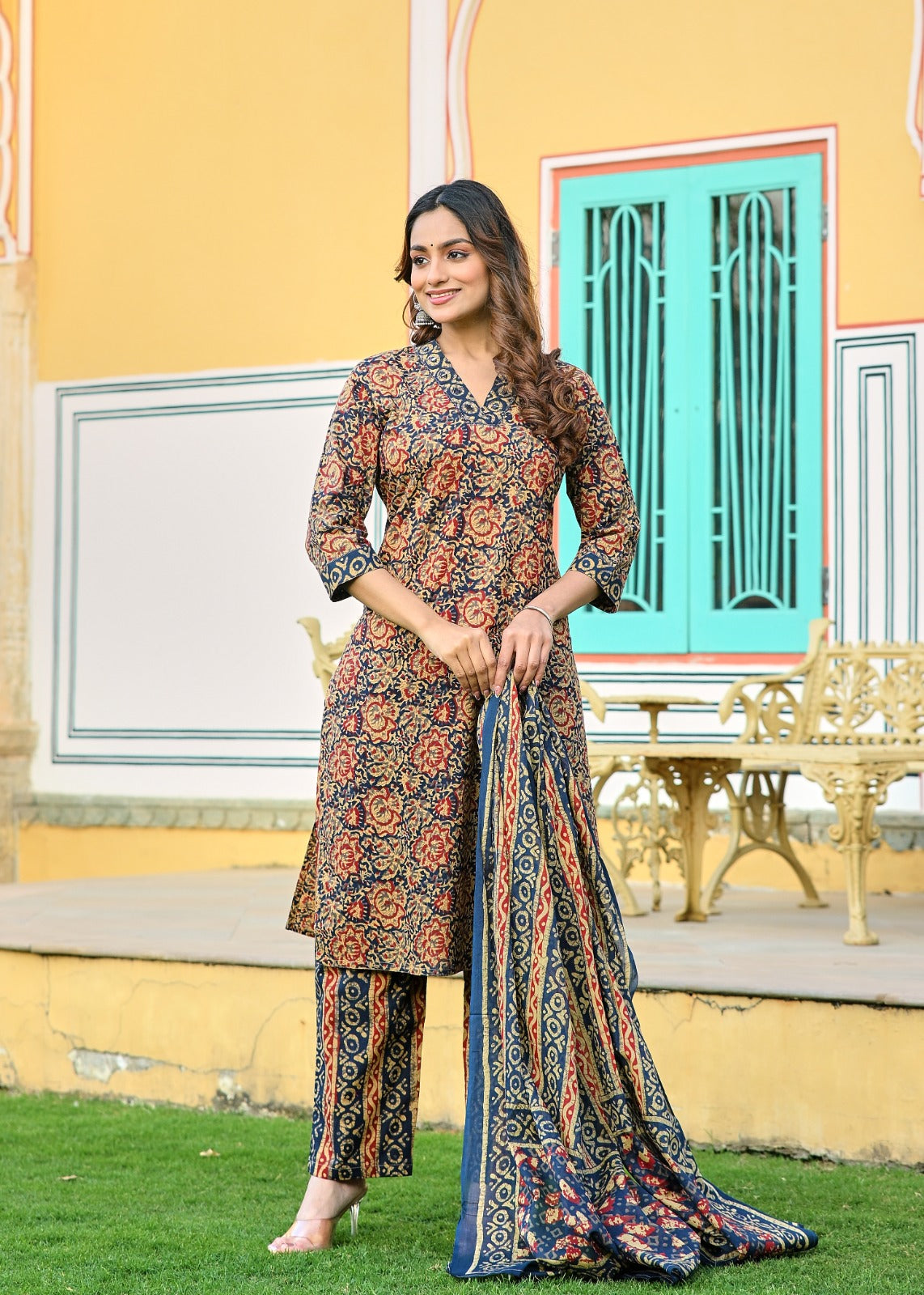 Riwaayat Print Kurti Set (3-Piece)